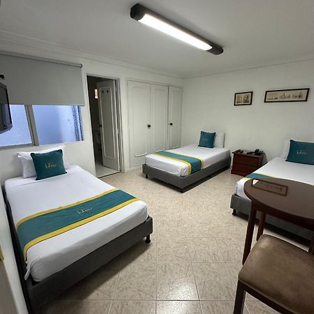 Hotel Lukas Medellin Bagian luar foto