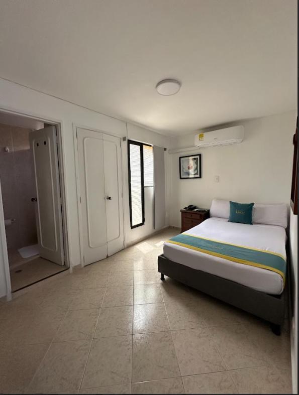 Hotel Lukas Medellin Bagian luar foto