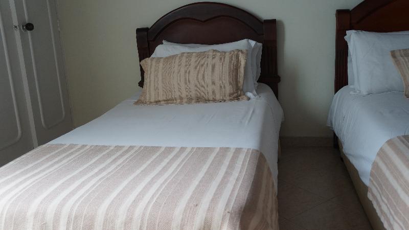 Hotel Lukas Medellin Bagian luar foto