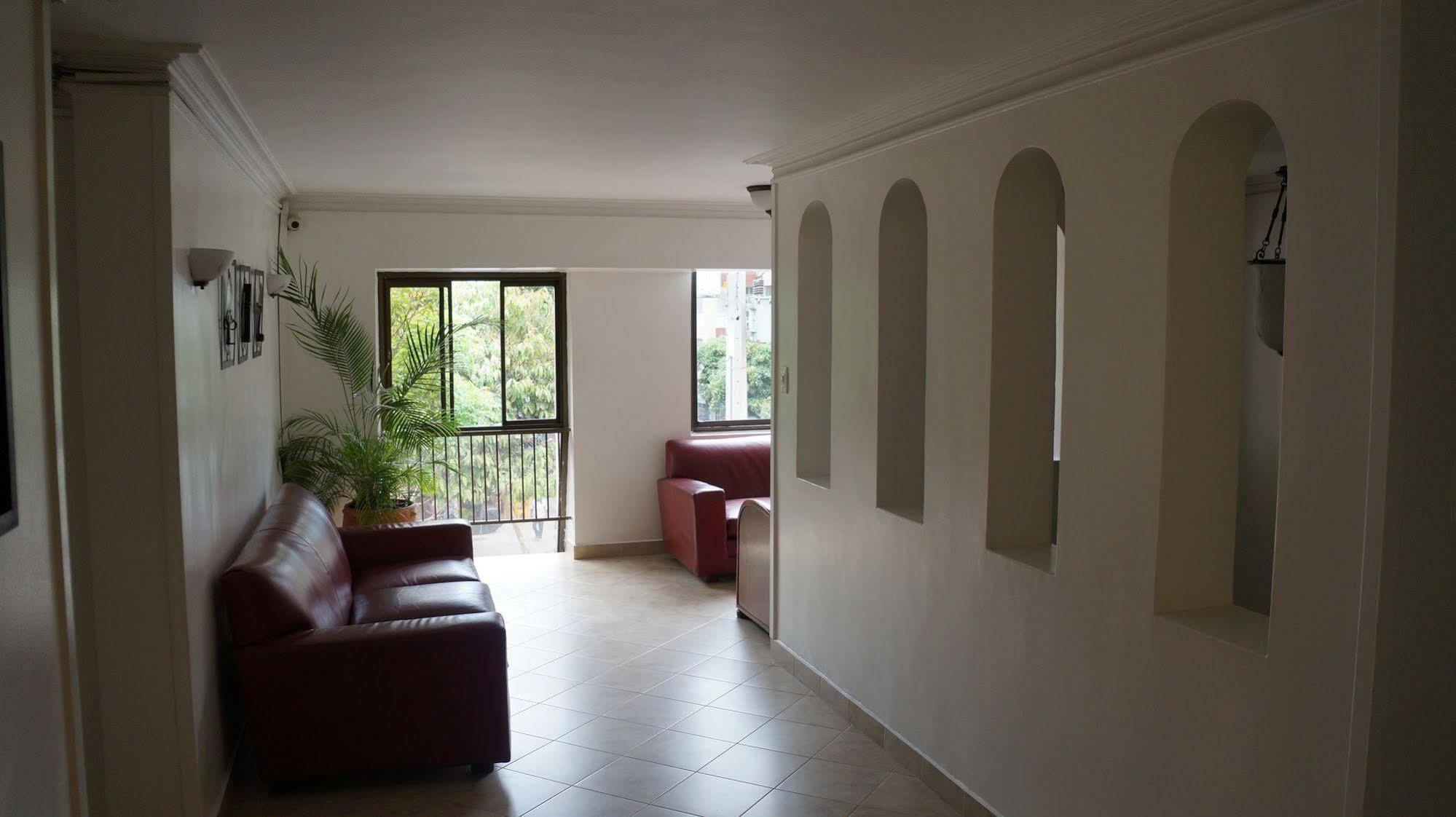 Hotel Lukas Medellin Bagian luar foto